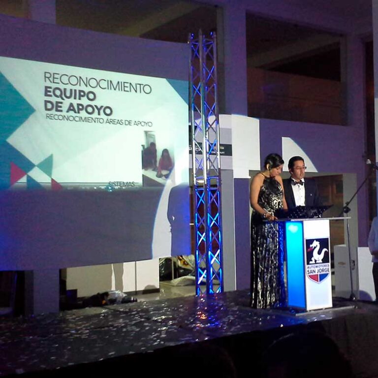 eventos-corporativos-logistica-sonido-tarimas-menfix-eventos